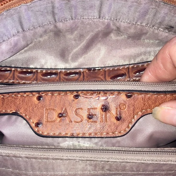 Dasein Elegant Brown croc and ostrich embossed hand bag - Picture 9 of 14